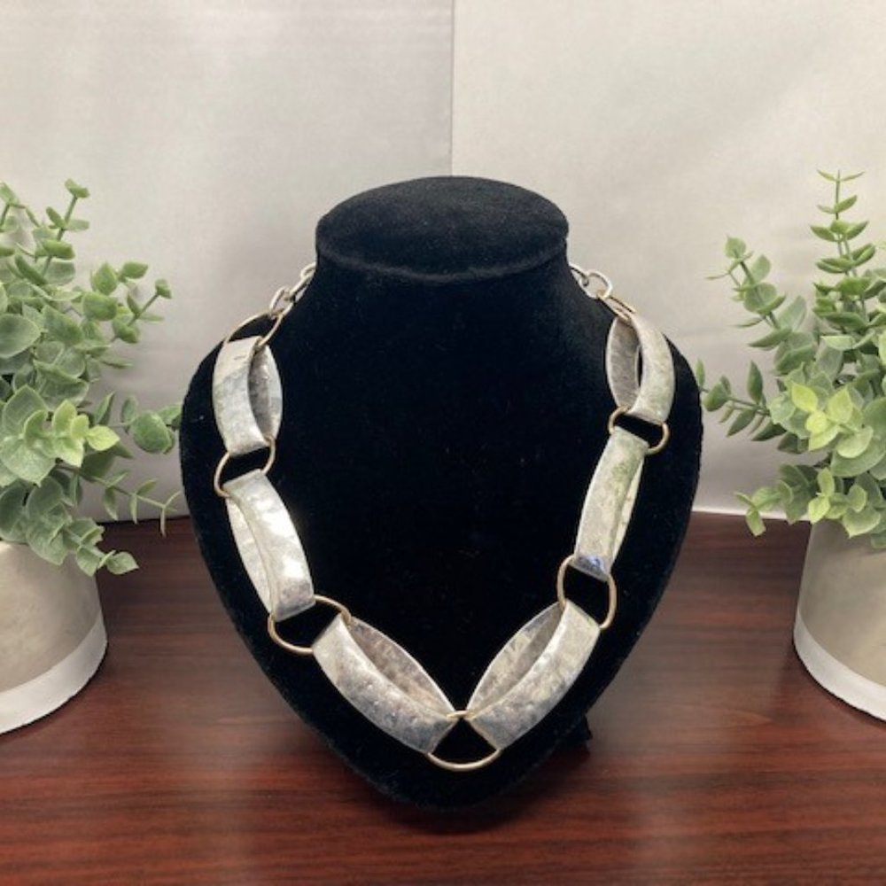 RLM WOMENS SILVER LINK COLLAR STRAND NECKLACE